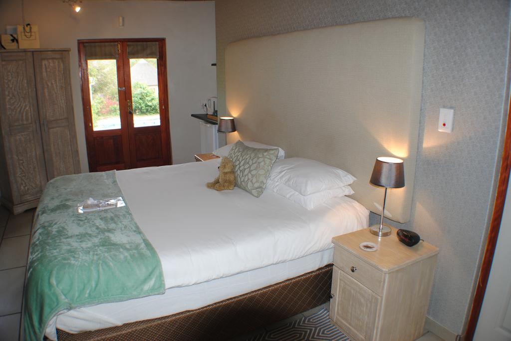 Roundhouse Guesthouse Franschhoek Bagian luar foto